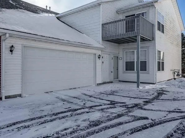 10138 Monarch Rd Unit 4, Roscoe, IL 61073