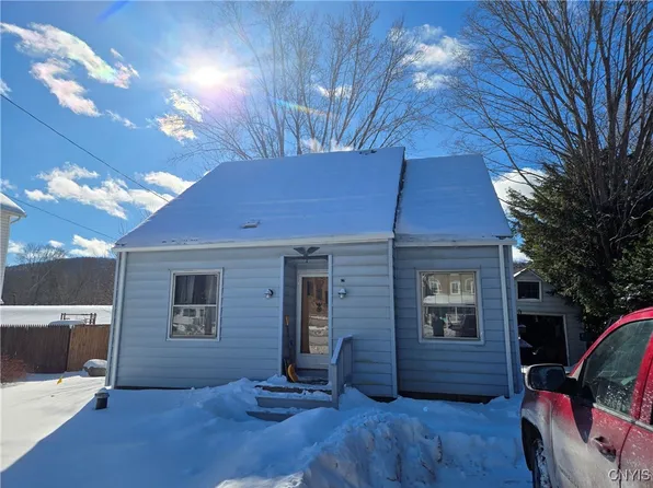 1073 Olean Portville Rd, Olean, NY 14760