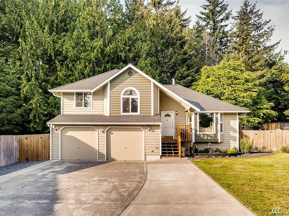 1st image of 9319 15th St SE