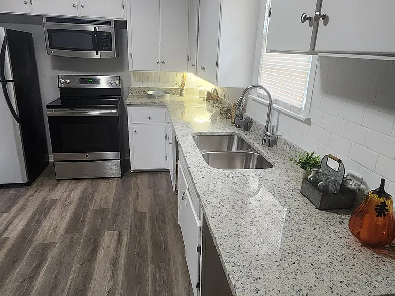 1025 Gaddis Ave — Photo 14