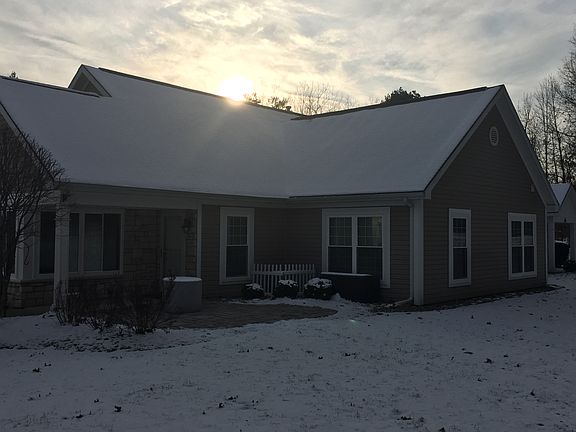 4th image of 256 Ashton Highlands Dr