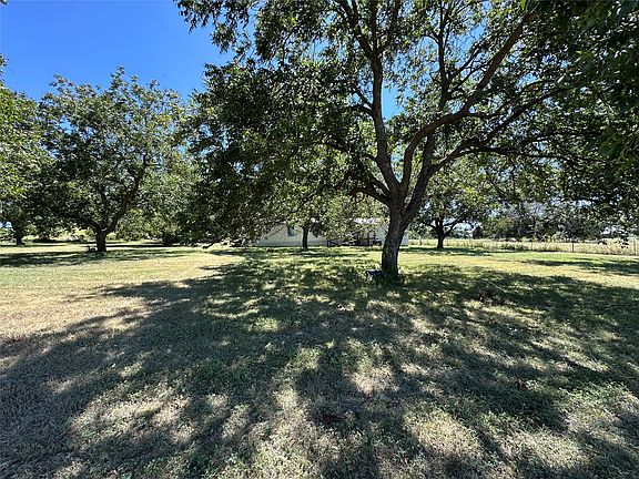 4th image of 1001 NW Highway 36