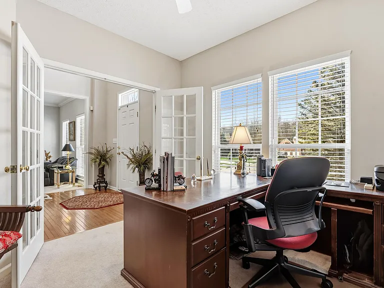Forest Oaks Dr — Photo 20