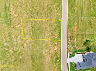 512 Mockingbird Ln, Loudon, TN 37774