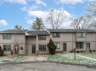 349 Ridge Point Cir, Bridgeville, PA 15017