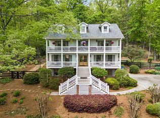 10830 Shallowford Rd, Roswell, GA 30075