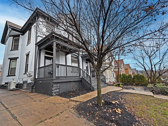 3rd image of 1359 Burdette Ave Unit 3