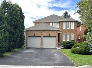 148 Mountbatten Rd, Vaughan, ON L4J7W2