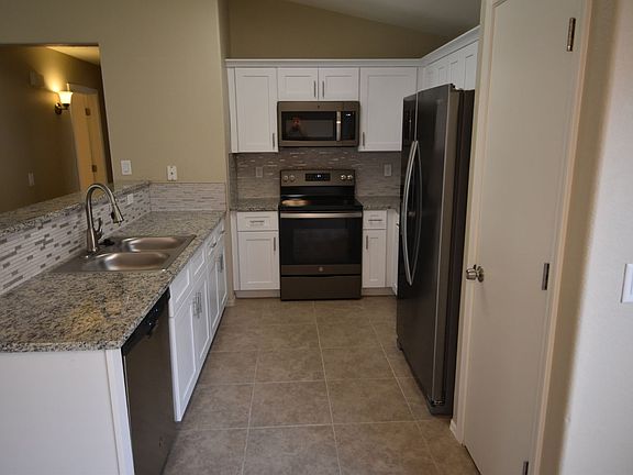 3rd image of 14313 N 129th Dr