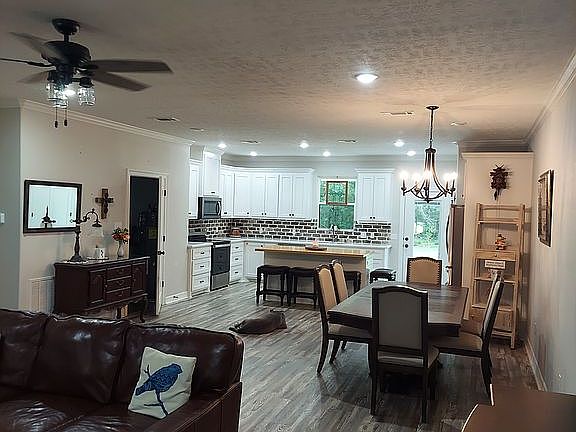 2nd image of 9344 Debra Ln