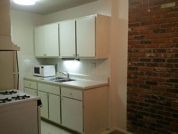 2nd image of 8069 Valcour Ave APT 201