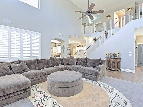 3rd image of 4466 E La Costa Dr