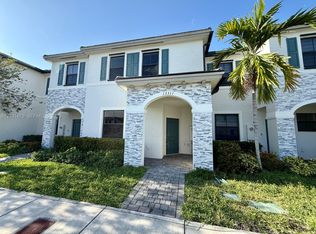 Pine Isle, Homestead, FL 33033