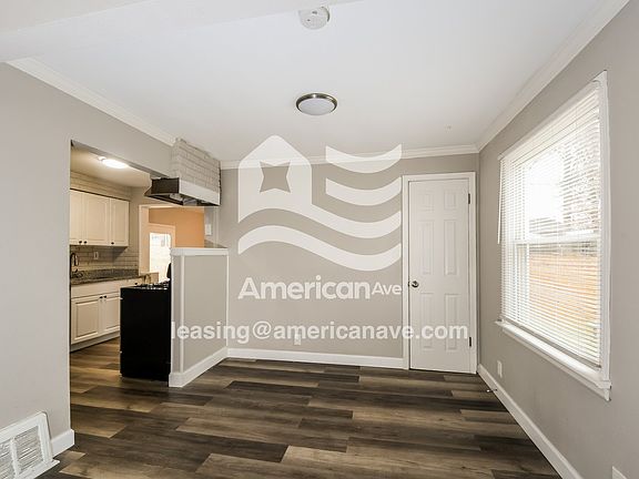 881216_005_wm_-_dining_room_13399658.jpg
