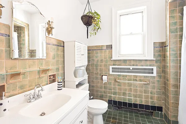 Rented by Corcoran | media 24