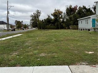 2143 Robin St, New Orleans, LA 70122