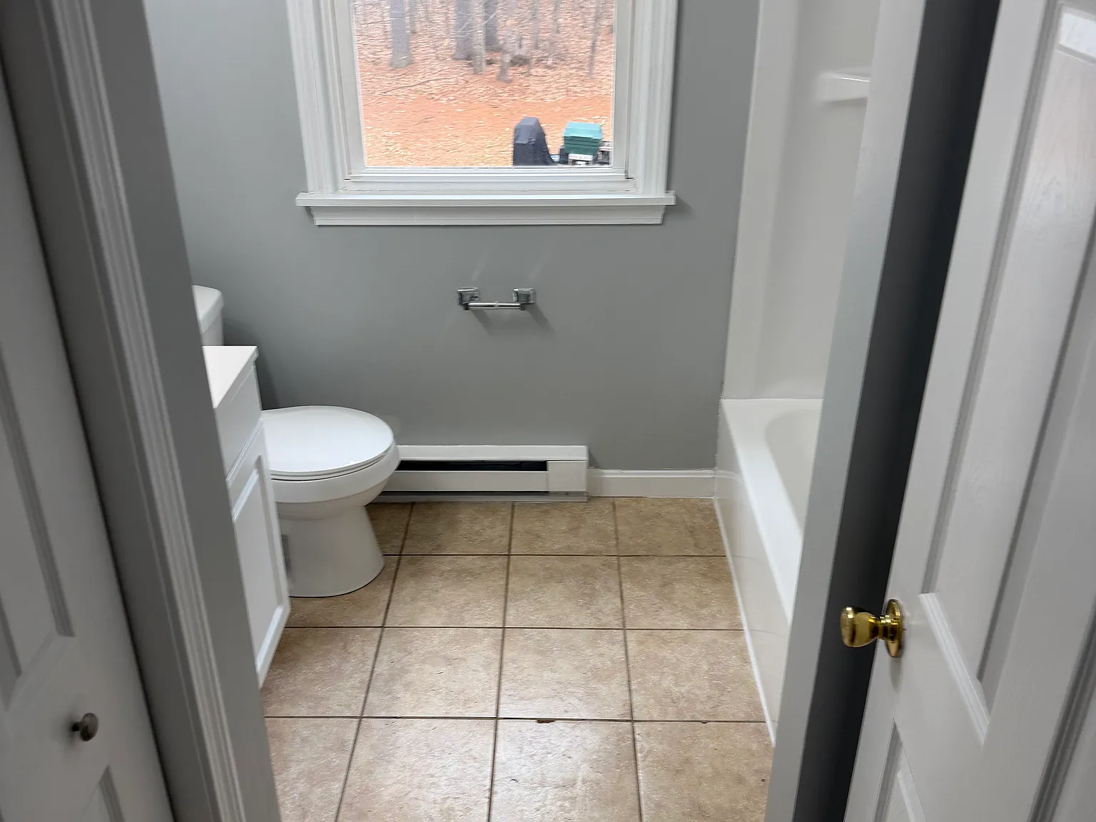 2 bed, 700 sqft, $1,800 — Photo 3