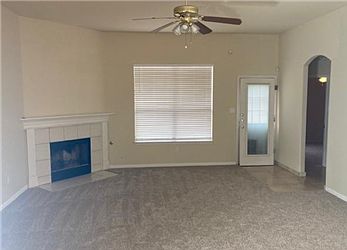 2nd image of 632 Columbine Ave