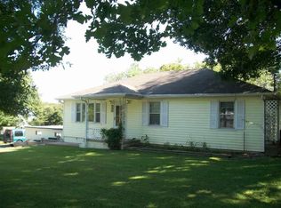 155 Cass Ln NW, Charleston, TN 37310