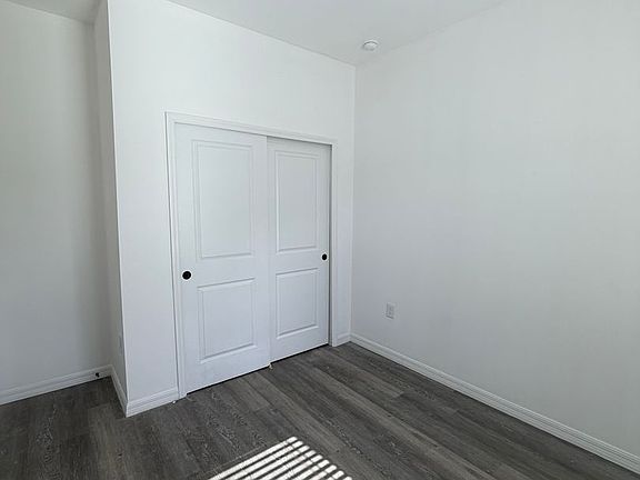 5th image of 2122 Armour Rd #2122
