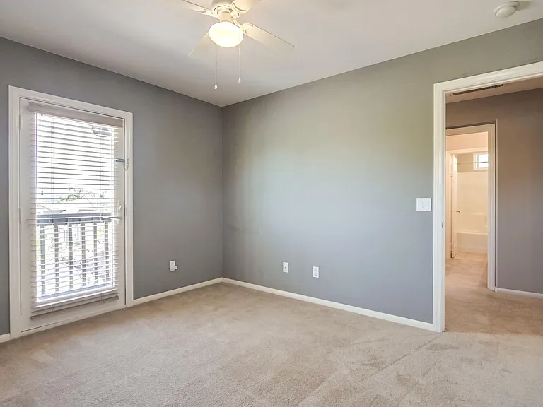 3567 Pebble St — Photo 30