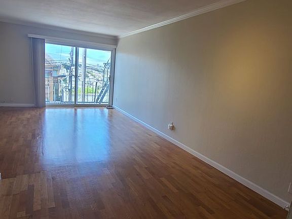 3rd image of 4323 20th St APT 4