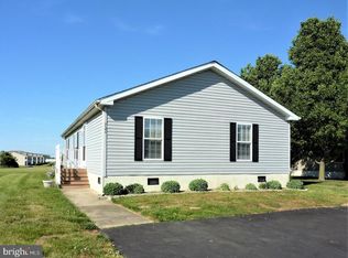 726 Radnor Ln, Smyrna, DE 19977