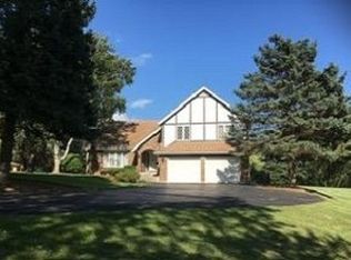 1414 Appaloosa Trl, McHenry, IL 60051
