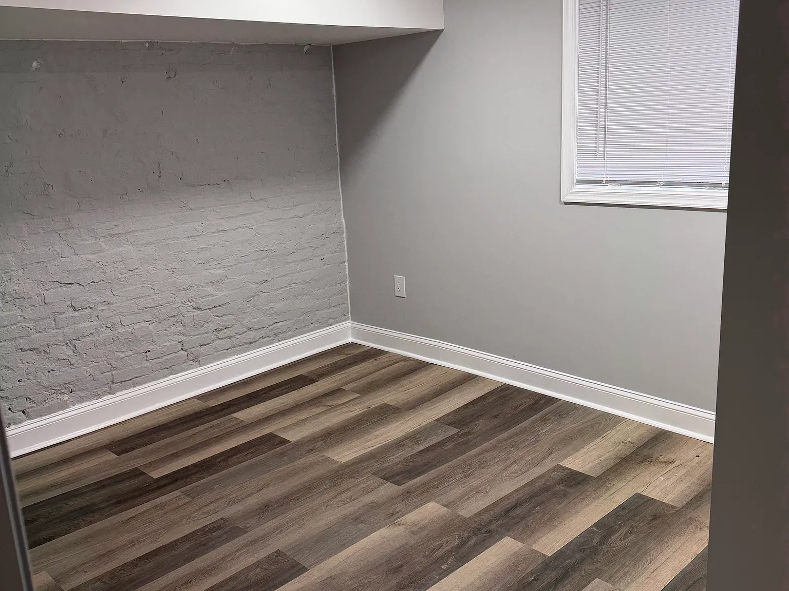 1 bed, $700 — Photo 2