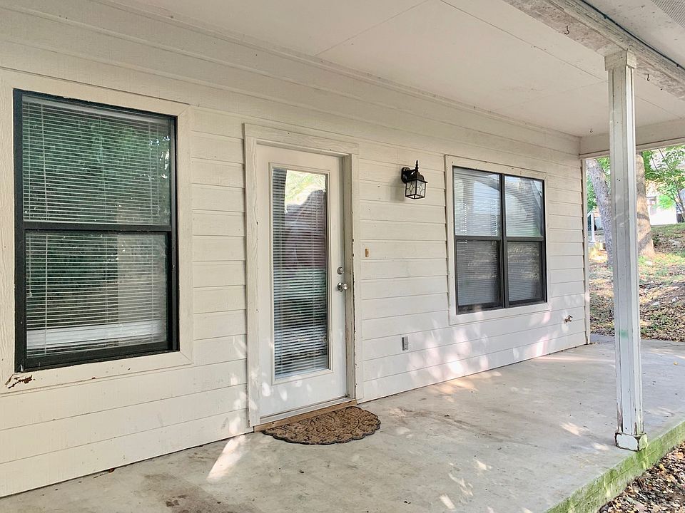 1st image of 1101 Advance St