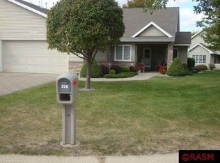 208 Cree Ct, Mankato, MN 56001