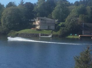 3630 NE West Devils Lake Rd, Lincoln City, OR 97367