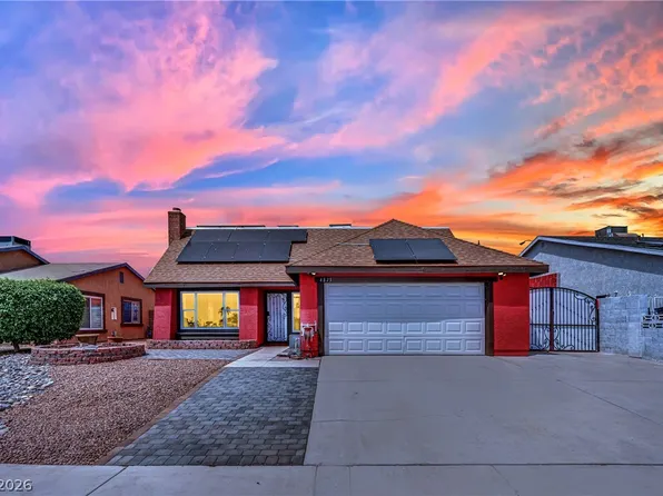 4823 Castle Rock Ct, Spring Valley, NV 89147
