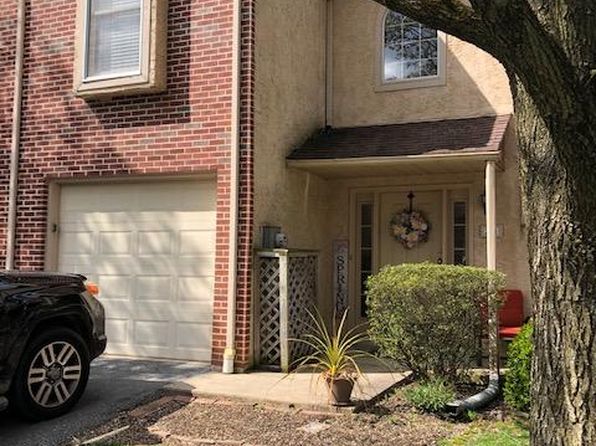 24 White Pine Ct