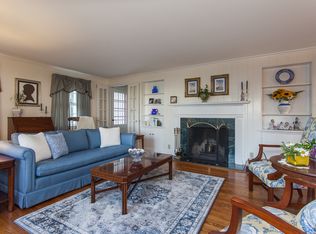 18 Montgomery Pkwy, Branford, CT 06405