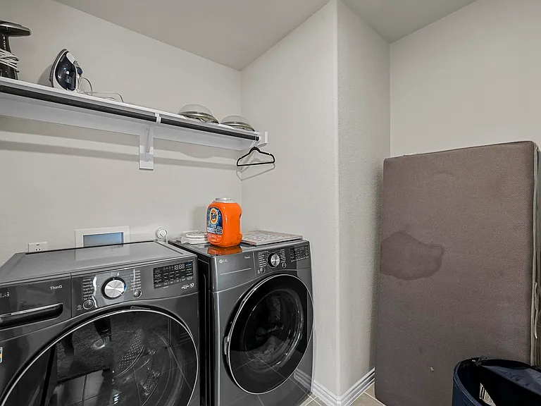 4001 Hackney Springs Ln — Photo 21