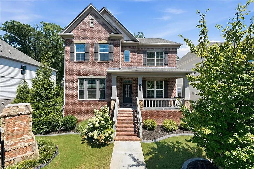 4 bed, 4322 sqft, $4,300 — Photo 1