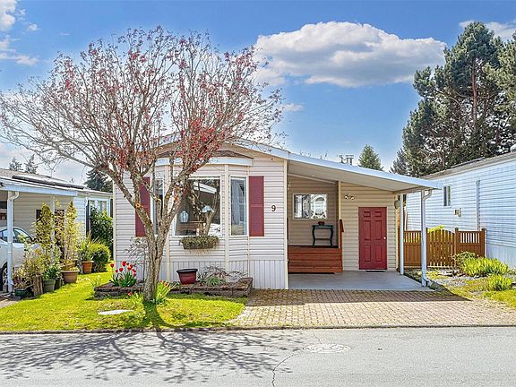 2nd image of 7583 Central Saanich Rd #9