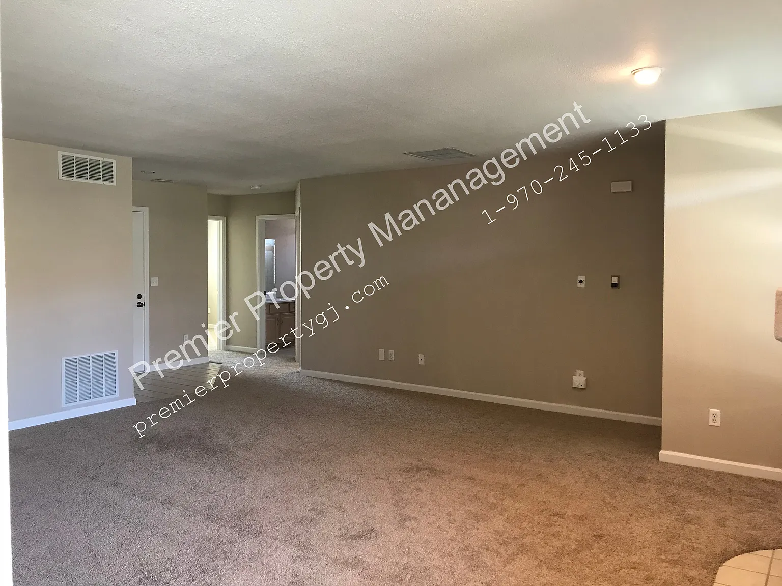 3 bed, 2.0 bath, $1,800 — Photo 3