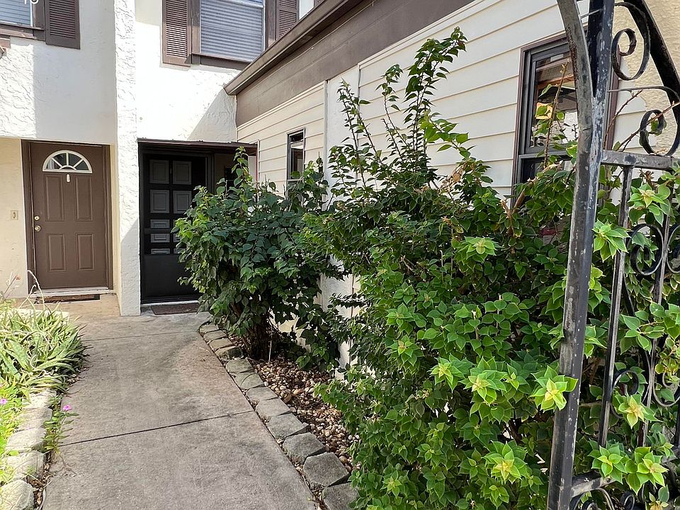 1st image of 2968 Finsterwald Dr #2968