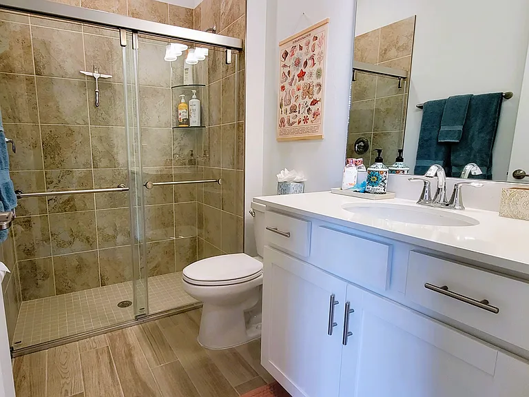 5909 Berwick Ln — Photo 13