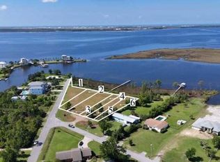 1444 Park Dr W, Panama City, FL 32404