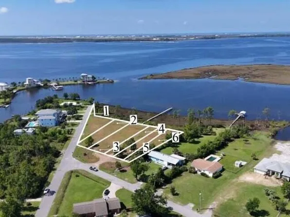 1448 Park Dr W, Panama City, FL 32404