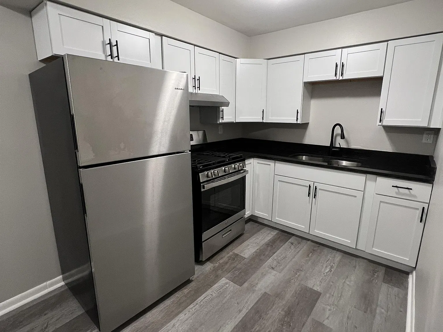 1623 Portage Avenue - 4 — Photo 3