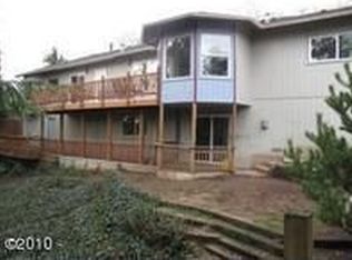 3232 NE West Devils Lake Rd, Lincoln City, OR 97367