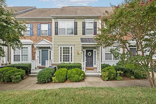 4705 Brighton Village Dr Photo 1
