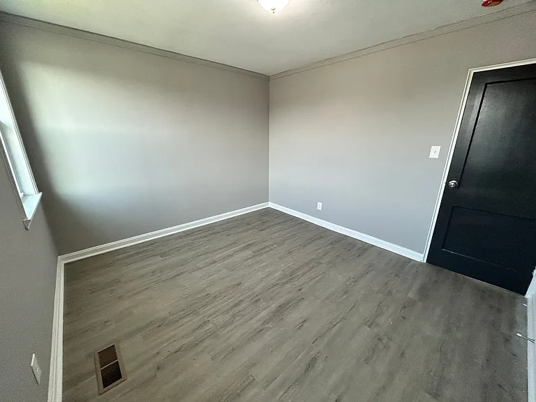 1503 Aldeney Ave — Photo 39