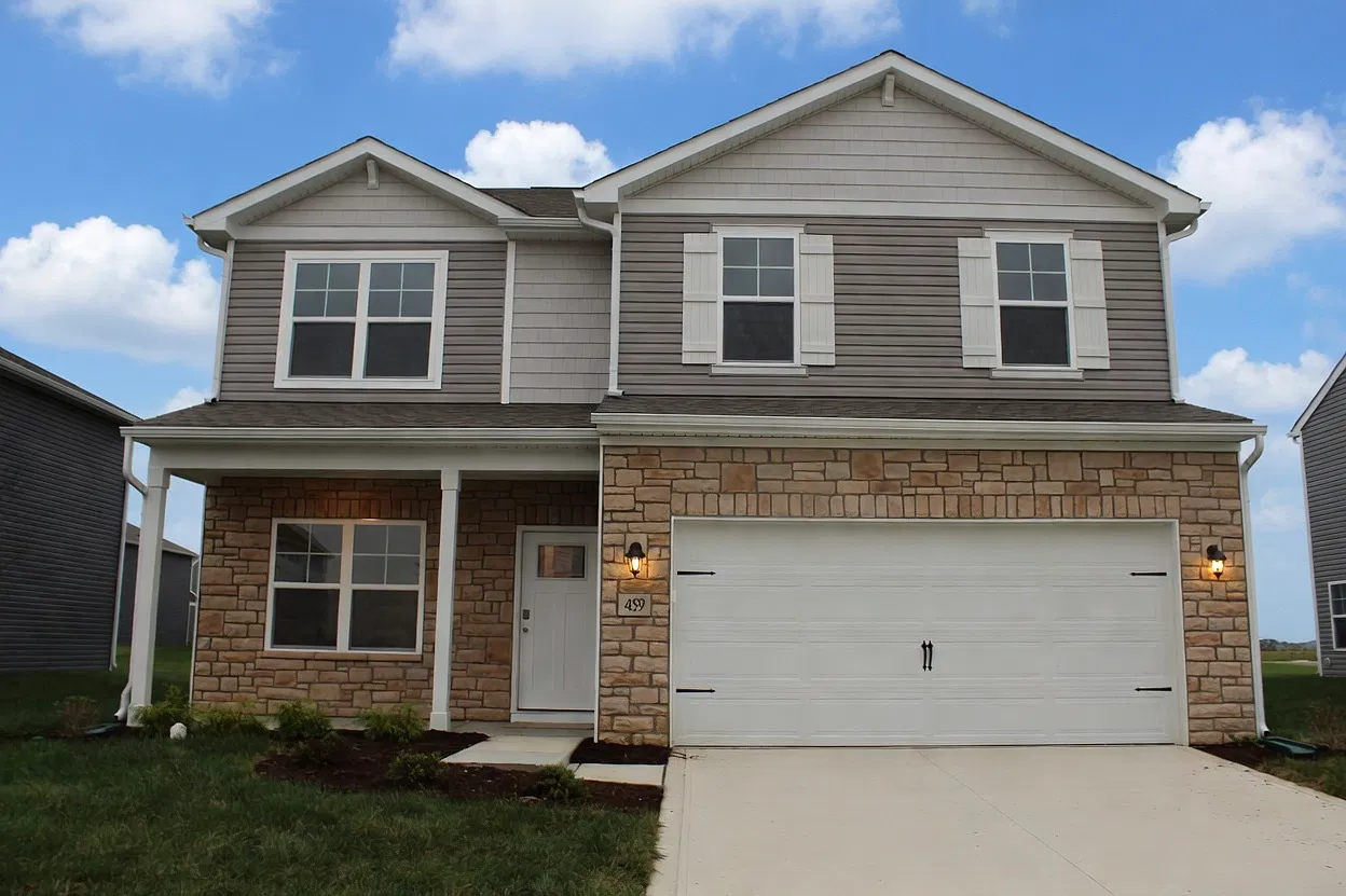 3 bed, 2.5 bath, 2155 sqft, $3,000 — Photo 1