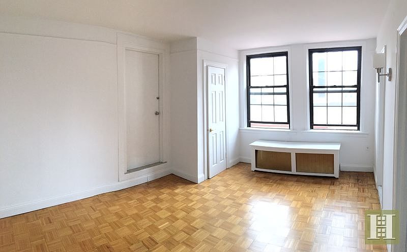 1st image of 15 Park Ave Ph E