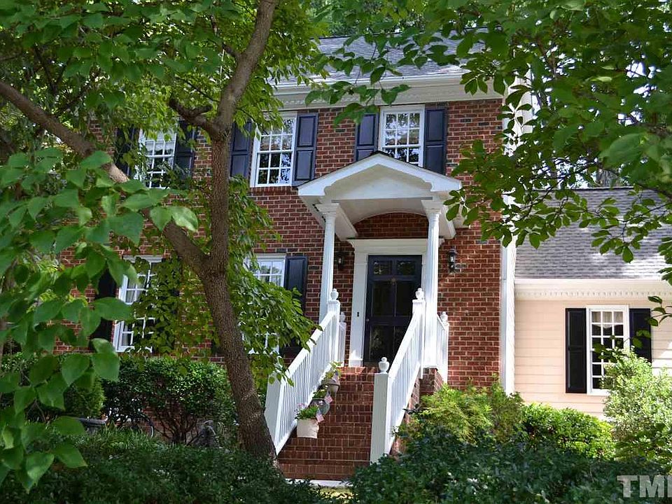 2nd image of 2320 Pastille Ln